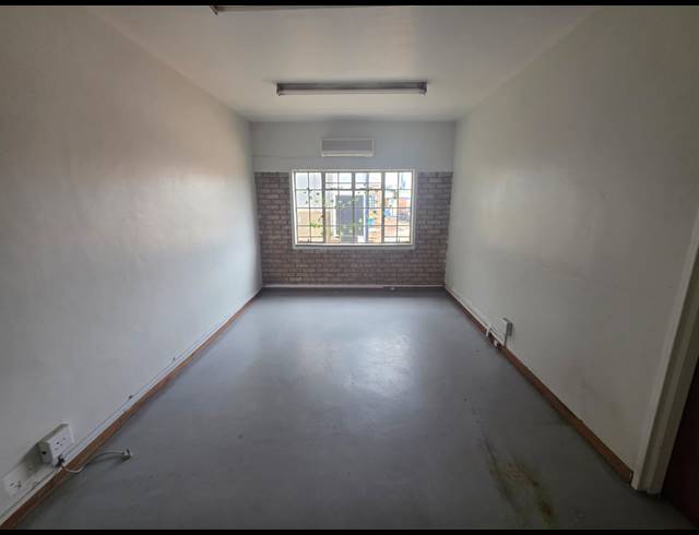 600M² WAREHOUSE TO LET IN ALRODE